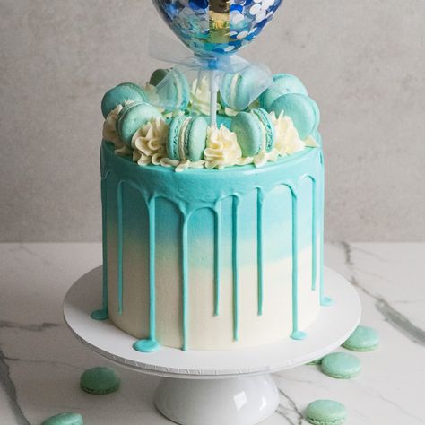 Ombre Cake Decorating, Blue Drip Cake, Blue Ombre Cake, Blue Macaron, Blue Macarons, Crumb Coat, Choc Ganache, 22nd Birthday Cakes, Modern Birthday Cakes