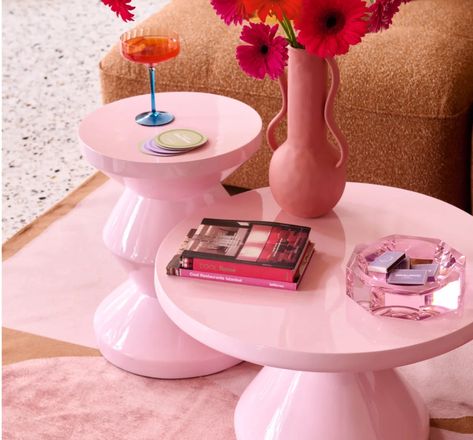 Bedroom Furniture Modern, High Quality Bedroom Furniture, Side Table Stool, Outdoor Artwork, Statement Furniture, Vibrant Rugs, Cute As A Button, Bathroom Outdoor, Floor Table