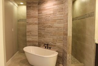 Walk through corner shower Shower Behind Tub, Shower Design Ideas, Bedroom Remodeling, Guest Bedroom Remodel, Craftsman Bathroom, Shower Renovation, Small Bedroom Remodel, Custom Tile Shower, Master Shower