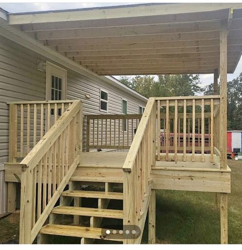 Back Porch On Mobile Home, Single Wide Porch, Porches For Mobile Homes, Back Porch Deck, Mobile Home Deck, Manufactured Home Porch, Porch Appeal, Fence Repair, Screened In Porch Diy