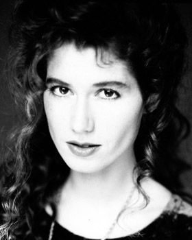 amy grant - Google Search Amy Grant Songs, Lee Grant, Amy Grant, Contemporary Christian Music, Amy Lee, Country Stars, Hollywood Star, Hollywood Walk Of Fame, Walk Of Fame