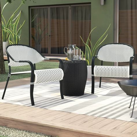 Outdoor Balcony Furniture, Black Outdoor Furniture, Kelly Clarkson Home, Balcony Furniture, White Wicker, Small Balcony Ideas, Small Outdoor Spaces, Deck Furniture, Kelly Clarkson