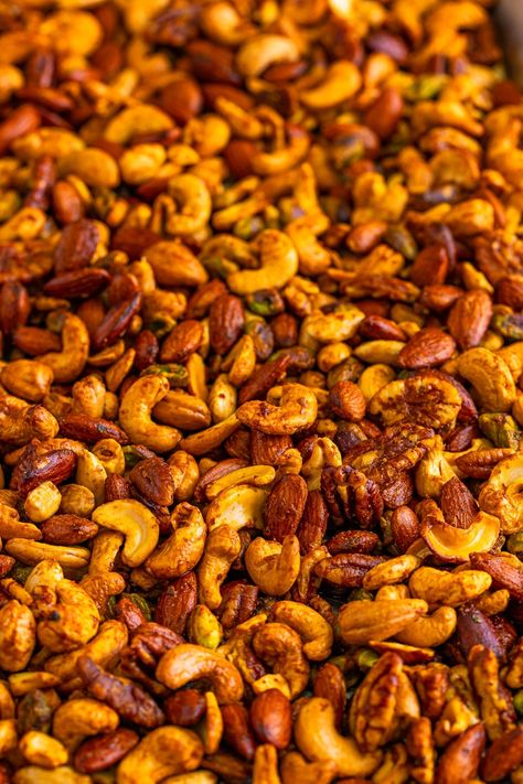 This roasted nuts recipe is a delightful mix of zesty buffalo tang and the savory punch of ranch, all wrapped around your favorite nuts. Ranch Nuts Recipe, Bbq Nuts Recipe, Spice Nuts Recipe Holidays, Roasted Nuts Recipe Healthy, Ranch Almonds Recipe, Ranch Peanuts Recipe, Roasted Nuts Recipe Savory, Seasoned Nuts Recipe, Savory Nuts Recipe