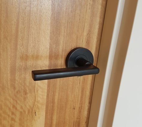 How to Fit Door Handles and Hinges | MODA Doors Wood Door With Black Handle, Wooden Door With Black Handle, Wooden Door Black Handle, Japandi Door Handle, Oak Internal Doors With Black Handles, Door With Black Handle, Doors With Black Handles, Doors With Black Hardware, Rustic Door Handles