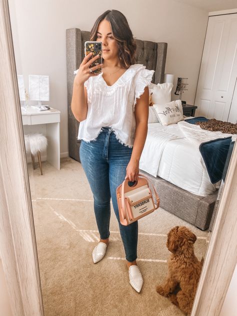 Friday Work Outfit Spring, Casual Friday Work Outfits Spring, Work Outfits Spring, Luxury Mom, Casual Friday Work Outfits, Friday Outfit For Work, Curvy Girl Outfits Summer, Mom Fits, Trendy Mom Outfits