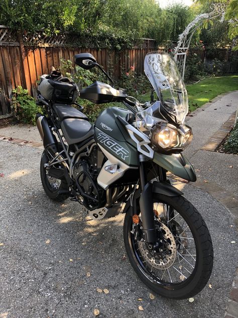 First new vehicle in awhile and it's a beauty: 2018 Triumph Tiger 800 xCx Triumph Tiger 800 Xc, Trail Motorcycle, Adventure Bike Motorcycles, Triumph Tiger 800, Tiger 800, Game Of Thrones Artwork, Triumph Bikes, Motorcycle Garage, New Vehicle