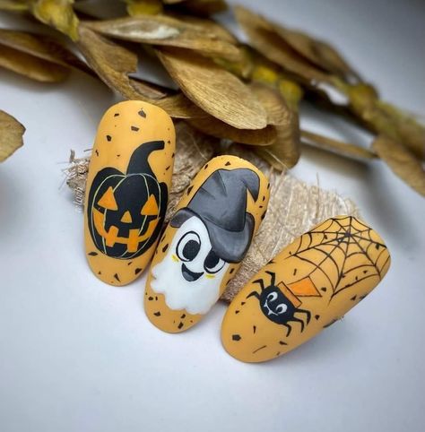 Nails Halloween October, Oversized Beige Sweater, Stained Glass Nail Art, Beach Nails Art, Glass Nail Art, Nail Polish Art Designs, 2023 Beach, Glass Nails Art, Nail Art Halloween