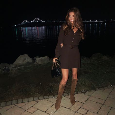 Brown Boot Dress Outfit, Knee High Suede Boots Outfit, Brown Knee High Boots Outfit Winter, Tall Suede Boots Outfit, Sweater Dress With Tall Boots, Dark Brown Boots Outfit, Brown Suede Boots Outfit, Tall Brown Boots Outfit, Dress With Tall Boots