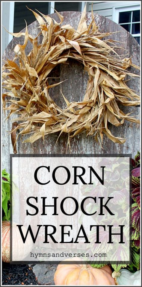 Moss Wreaths, October Inspiration, Corn Husk Wreath, Corn Husk Crafts, Harvest Crafts, Twig Crafts, Easy Corn, Corn Husks, Simple Wreath