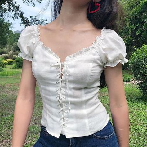 LOLITA CHEST LACE TOP American Closet, Look Boho Chic, Fashion 90s, Women Shirt Top, Lace Up Top, Cheap Blouses, Corset Lace, Red Gingham, Cute Skirts