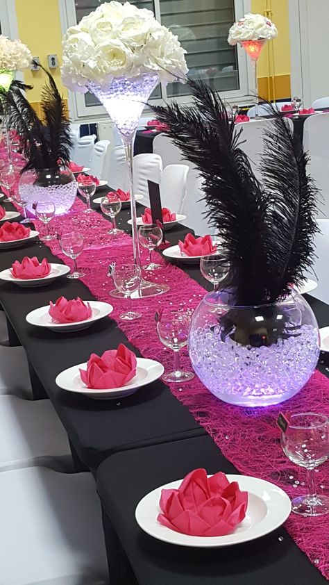 Graduation Cosmetology, 2026 Wedding, Wedding Table Layouts, Princess Royalty, Pink Apartment, Table Rose, Aloha Party, Pink Paradise, 31st Birthday