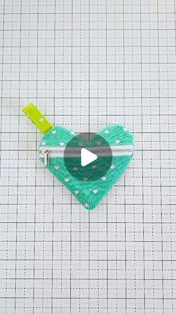 Kristina Brinkerhoff || Modern Sewing and Quilting Patterns on Instagram: "Let's make a zippered heart pouch! This little zippered heart pouch was so fast and fun to make--they would be perfect for gifting to kids, grandkids, friends, etc. on Valentine's Day! A few notes: 🩷 I added Pellon SF101 (a lightweight fusible interfacing) to the wrong sides of the fabric for a little extra structure. 🩷 The paper heart was drawn freehand and was about 5.5" tall x 6" wide. You could definitely go bigger in size, but I don't think I'd try much smaller, as then there won't really be room to put things in the pouch. 🩷 When sewing the heart layers together, I'd recommend backstitching over the zipper so when you turn the pouch right side out, the stitches across the zipper teeth don't pop (ask me how Heart Zipper Pouch, Sewing And Quilting, Fusible Interfacing, Paper Heart, Quilting Patterns, The Pouch, Right Side, Quilt Patterns, Sewing Projects