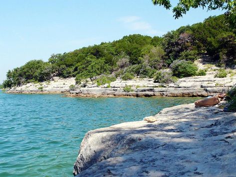 The Best Lake Travis Parks Travis Pictures, Texas Hikes, Lake Travis Austin, Granola Girl Summer, Places To Go In Texas, Coming Up For Air, Austin Vacation, Keep Austin Weird, Party Barge