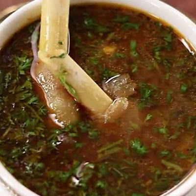 Paya Soup Recipe, Paya Soup, Indian Mutton Recipes, Paya Recipe, Mutton Dishes, Onion Paste, Vegetable Biryani Recipe, Desi Recipes, Vegetable Biryani