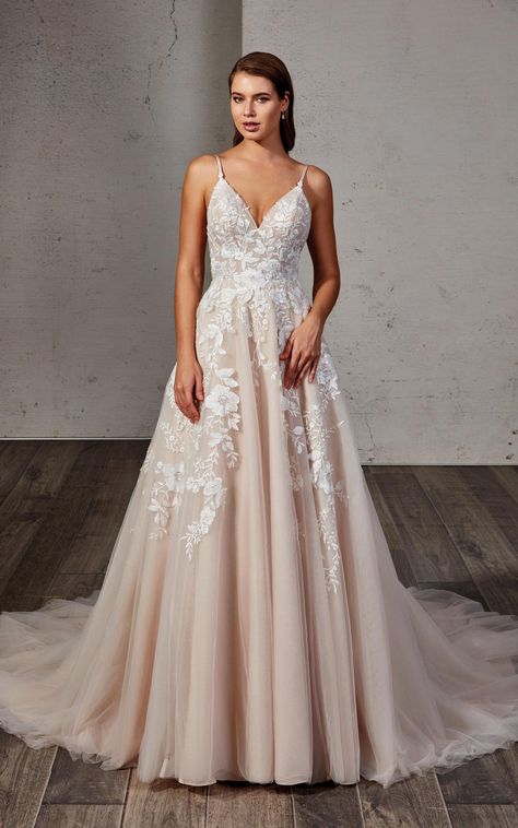 Eddy K Wedding Dress, Eddy K, Milwaukee Wedding, Wedding Dress Store, Dress Designer, Romantic Look, Chantilly Lace, A Line Gown, A-line Wedding Dress