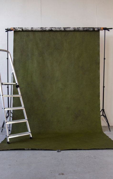 Looking to spice your next project? Take a peek at our unique hand painted backdrop for all your photography, fashion, content creation and events needs. Backdrop comes in size of 1.7m x 4m rolled on a cardboard tube. Backdrop is photographed under a flat lighting to present the most realistic colour. The colour can change under a different lighting, but we don't have to tell you that! Product info: - Hand painted, NO DIGITAL PRINT - Each design is unique - Carefully painted with love in Czech R Fabric Backdrop Photoshoot Ideas, Plain Backdrop Photoshoot, Backdrop Ideas For Photos, Unique Photo Backdrops, Backdrop Ideas Photography Fashion, Stage Set Design Backdrops, Green Backdrop Photoshoot, Green Photoshoot Ideas, Photoshoot With Backdrop