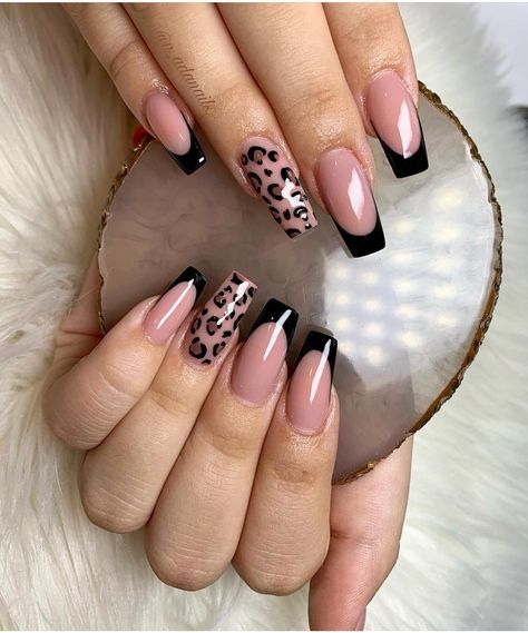 Blush Nail Designs, Turquoise Acrylic Nails, Nail Art Designs Short, Blush Nail, Short Nails Ideas, Cheetah Nail Designs, Bad Nails, Cheetah Print Nails, Art Pretty