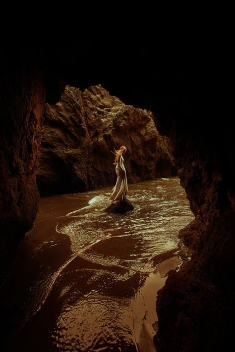 Cave Photoshoot, Cave Photos, Oregon Photography, Editing Techniques, Fantasy Magic, Natural Landscapes, Fantasy Photography, Photos Of Women, Photography Inspo