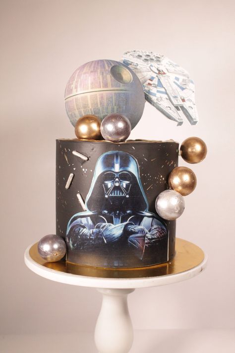 #darthvader #starwarscake #buttercream #chocolate #blackbuttercream Pastel Darth Vader, Light Saber Cake, Star Wars Darth Vader Cake, Star Wars Cake Ideas, Darth Vader Party, Darth Vader Cake, Star Wars Birthday Cake, Galaxy Cake, Movie Cakes