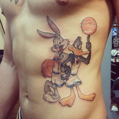 This loon who really loves the Toon Team. | 29 Bros Who Don't Need To Explain Jack Sh*t Basketball Tattoos, Duck Tattoos, Bunny Tattoos, Special Tattoos, Bunny Basket, Daffy Duck, Space Jam, Living Legends, Bugs Bunny