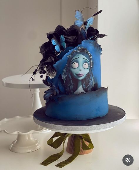 Gothic Cake, Halloween Birthday Cakes, Bride Birthday, Brides Cake, Funny Birthday Cakes, Creative Birthday Cakes, Sweets Cake, Disney Cakes, Pretty Birthday Cakes