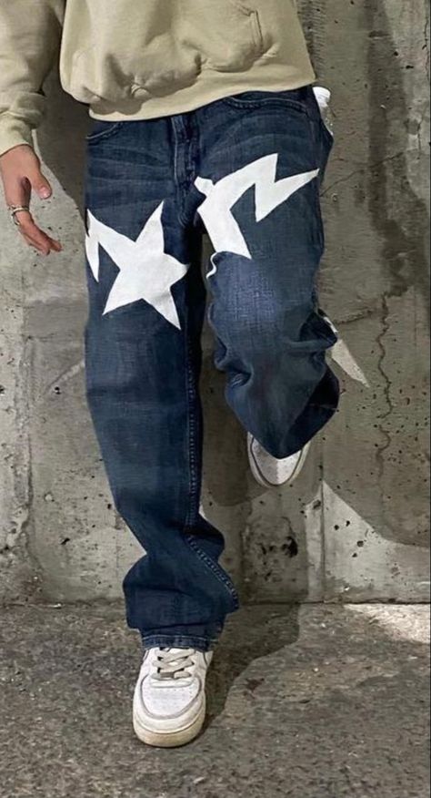 Bapesta Jeans, Bape Jeans, Diy Pants, Painted Clothes Diy, Custom Jeans, Concept Clothing, Custom Denim, Street Style Outfits Men, Painted Clothes