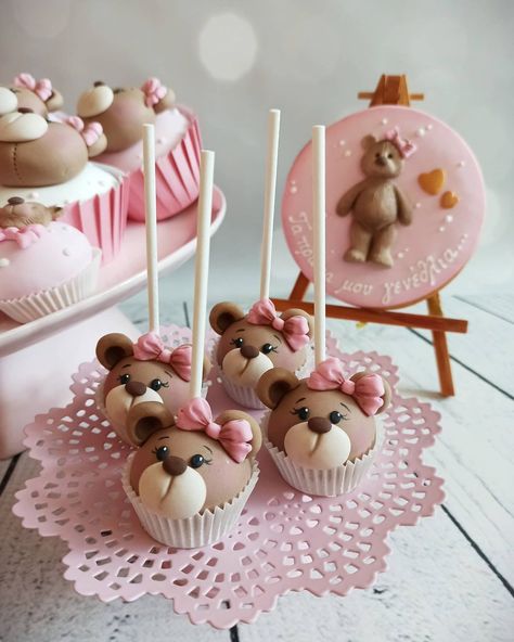 Teddy Bear Cake Pops, Teddy Bear Birthday Cake, Teddy Bear Cupcakes, 1st Birthday Celebration, Bear Baby Shower Theme, Bear Cupcakes, Idee Babyshower, Cookies Theme, Pop Baby Showers