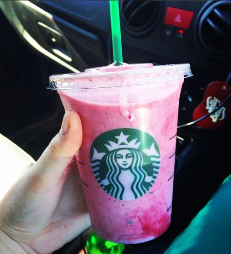 What Secret Starbucks Drink Should You Order Based On Your Favorite Disney Princess Vegan Starbucks Drinks, Vegan Starbucks, Low Carb Starbucks Drinks, Low Carb Starbucks, Healthy Starbucks Drinks, Secret Starbucks Drinks, Secret Menu Items, Starbucks Secret Menu Drinks, Starbucks Secret