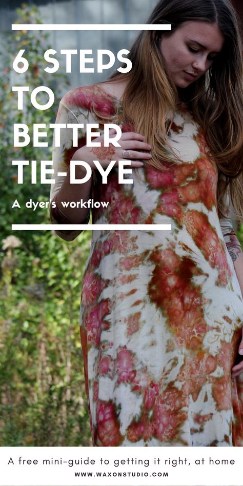 Diy Dye Clothes, Tie Dye Tips, Tie Dye Folding Techniques, Diy Tie Dye, Tie Dye Tutorial, Diy Tips And Tricks, Dye Studio, Tie Dye Patterns Diy, Fabric Dyeing Techniques