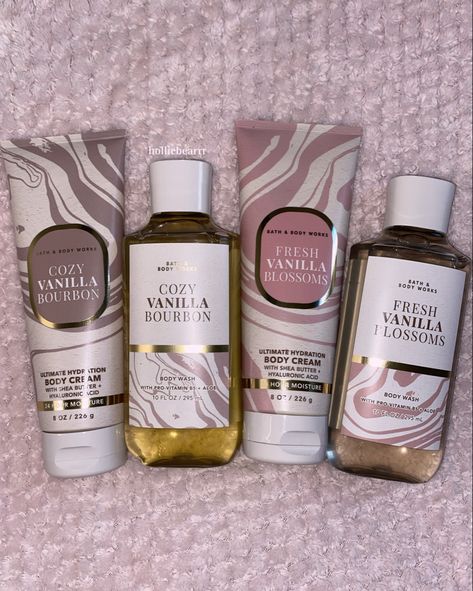 Bath And Body Vanilla, Fresh Vanilla Blossom, Vanilla Bath And Body Works, Bath And Body Works Perfume Aesthetic, Cozy Vanilla Bourbon, The Body Shop Vanilla Perfume, Vanilla Bean Noel Bath And Body Works, Vanilla Bean Bath And Body Works, Bath And Body Works Vanilla