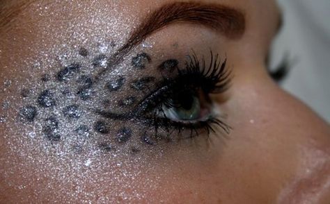 Cheetah Makeup, Leopard Eyes, Leopard Makeup, Prom 2024, Cat Makeup, Stil Inspiration, Fantasy Makeup, Costume Makeup, Makeup Designs