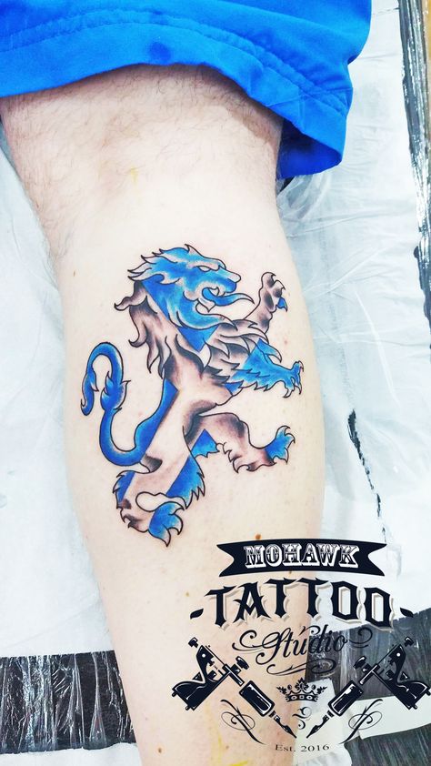 Lion Rampant by Gary :) Remember to like and share our posts for a chance to win a £50 gift voucher at the end of the month! :)#tattooed #tattoos#tattooist#tattoocommunity #lion #rampant #lionrampant#newtattoo #scotland #paisley#cool #cooltattoo #nice#nicetattoo #awesome#awesometattoo #mohawktattoo#mohawktattoos#mohawk#supportgoodtattoos #ink #inked #goodtattoos Tattoo Lion Back, Scotland Tattoo, Scottish Thistle Tattoo, Scottish Tattoo, Scottish Tattoos, Thistle Tattoo, Dna Tattoo, Tattoo Lion, Irish Tattoos