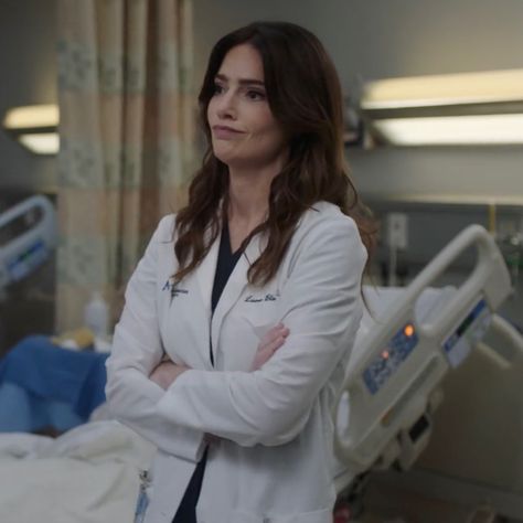 Lauren Bloom, Janet Montgomery, Brain Surgeon, Medical Photography, Medical School Life, Holistic Health Remedies, Grey Anatomy, New Amsterdam, Medical Anatomy