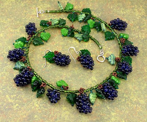 Beaded Crafts, Funky Jewelry, Handmade Jewelry Diy, Beaded Jewelry Patterns, Diy Crafts Jewelry, Beads And Wire, Bead Jewellery, Bijoux Diy, Beaded Jewelry Diy