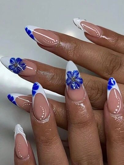 Almond French Tip, Gel French Tips, 3d Flower Nails, Retro Nails, Red Heart Patterns, Nail Blue, Fleur Design, Flower Nail Designs, Basic Nails