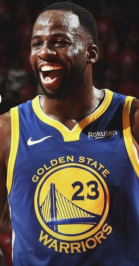 Draymond Green Wallpaper, Basketball Poses, Lebron James Wallpapers, Kobe Bryant Wallpaper, Warriors Wallpaper, Crazy Wallpaper, Draymond Green, Warrior Tattoo, Custom Tee