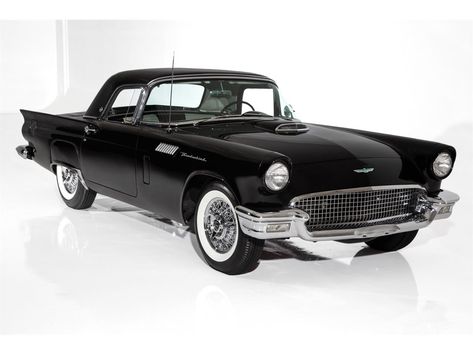 This 1957 Ford Thunderbird E-Code received a frame off restoration and still features the matching black and white interior. https://classiccars.com/listings/view/1556197/1957-ford-thunderbird-for-sale-in-des-moines-iowa-50309 1968 Pontiac Gto, 1957 Ford Thunderbird, Cadillac Series 62, 1966 Ford Mustang, Ford Mustang Shelby Gt500, Black And White Interior, Exotic Sports Cars, Des Moines Iowa, Dream Machine