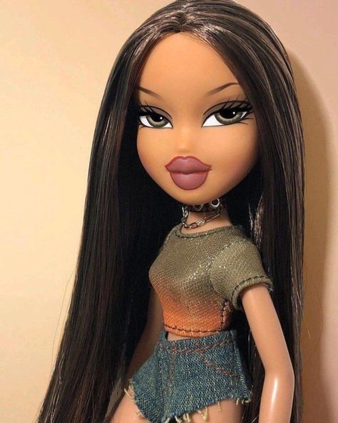 Bratz Outfits, Bratz Doll Makeup, Bratz Yasmin, Black Bratz Doll, Bratz Doll Outfits, Brat Doll, Bratz Girls, Sugar Skull Makeup, Doll Aesthetic