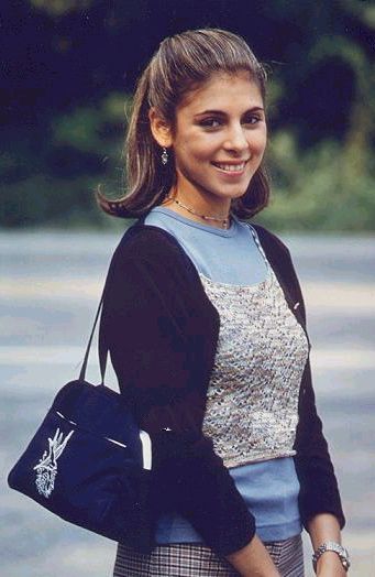 Sopranos Outfits Women, Meadow Soprano Outfit, Meadow Soprano Style, Sopranos Fashion, Meadow Soprano, James Gandolfini, Girly Pop, Jamie Lynn, Mob Wives