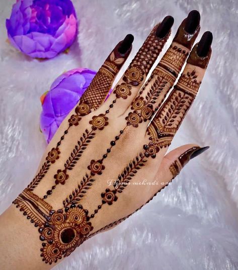 Eid Mehendi 2024, Back Hand Mehndi Designs Back Hand Mehndi Designs Arabic, Eid Mehndi Designs Arabic, Eid Henna Designs Arabic, Simple Mehndi Designs Back, Simple Mehndi Designs Back Hand, Henna Designs Arabic, Mehndi Designs For Eid, Eid Henna Designs