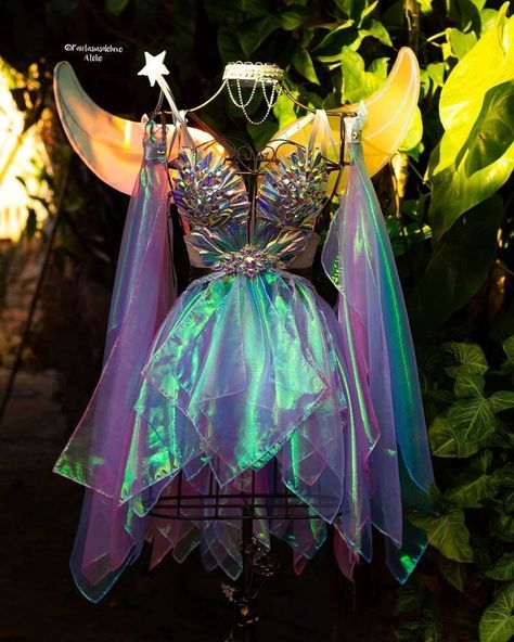 Space Fairy Costume, Diy Fairy Dress, Womens Fairy Costume, Fairy Costume Ideas Diy, Winx Fairy Costume, Fairy Costume For Women, Fairy Wings White, Princess Costume For Women, Girls Halloween Costume Ideas