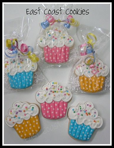 Disney Cookies Decorated Easy, Pyo Cookies, Sugar Cookie Royal Icing, Spring Cookies, Sugar Cookie Designs, Pretty Cookies, Fancy Cookies, Creative Cookies, Cookie Inspiration