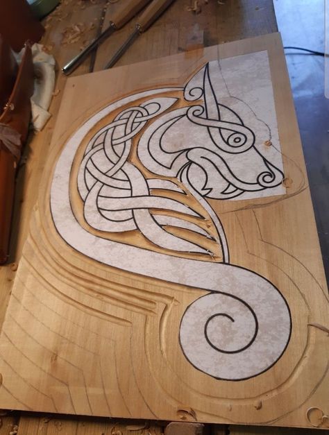 Viking Wood Carving, Celtic Wood, Celtic Animals, Celtic Wolf, Wood Burning Patterns Stencil, Wood Burning Stencils, Viking Decor, Dremel Carving, Wood Art Projects