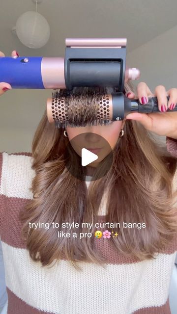 Mansi Palav on Instagram: "first time trying to style my curtain bangs with a round brush and it was tough 😭 but we got there in the end! 

#hairstyle #hairtutorial #curtainbangs #curtainbangstutorial #hairstyling #hairstylist #explorepage #explore #trending" Style My Curtain Bangs, Curtain Bangs Styling, Bangs Tutorial, How To Style Bangs, Round Brush, Curtain Bangs, Style Hair, In The End, Hair Tutorial