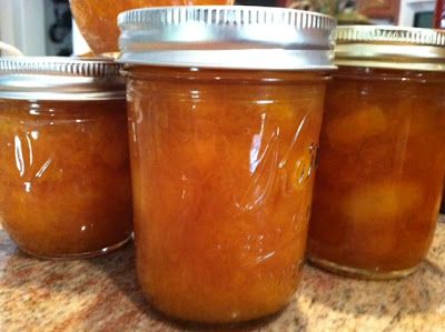 Fuzzy Navel Jam - Peaches, Oranges, and Peach Schnapps.  This website is awesome.. TONS of Canning Recipes.. Dehydrating Recipes and Tips on Canning! <3 Grapefruit Marmalade, Apple Pie Jam, Canning Granny, Fuzzy Navel, Marmalade Recipe, Jam Recipes Homemade, Canning Jam, Easy Apple Pie, Apple Jam