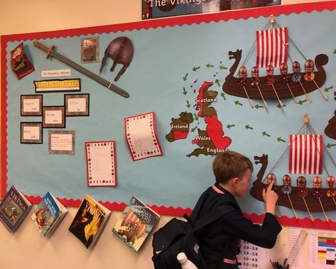 Viking Bulletin Board Ideas, Viking Art Ideas Ks2, Viking Classroom, Viking Projects For Kids, Viking Activities For Kids, Viking Display Ks2, Viking School Project, Vikings For Kids, Display Boards For School