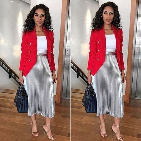 cd0dce8fca267bf1fb86cf43e18d5598desc50239450ri Silver Pleated Skirt, Rok Outfit, Church Fashion, Corporate Attire, Elegante Casual, Photography Instagram, Ținută Casual, Casual Work Outfits, Looks Chic