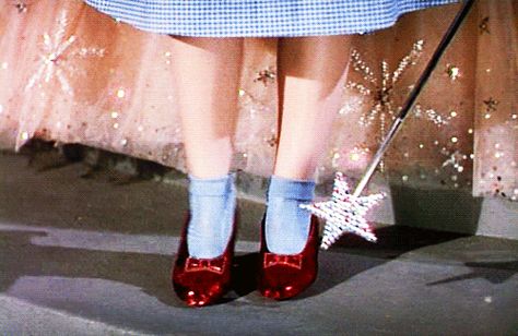 Disney World Halloween, Wizard Of Oz 1939, 80th Anniversary, Ruby Slippers, Judy Garland, Surprising Facts, Pin Up Style, Silver Screen, Blow Your Mind