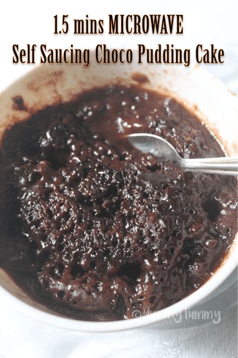 Self Saucing Chocolate Pudding, Quick Puddings, Mug Dessert Recipes, Chocolate Pudding Cake Recipe, Microwave Chocolate Cakes, Microwave Mug Recipes, Microwave Dessert, Self Saucing Pudding, Chocolate Pudding Cake