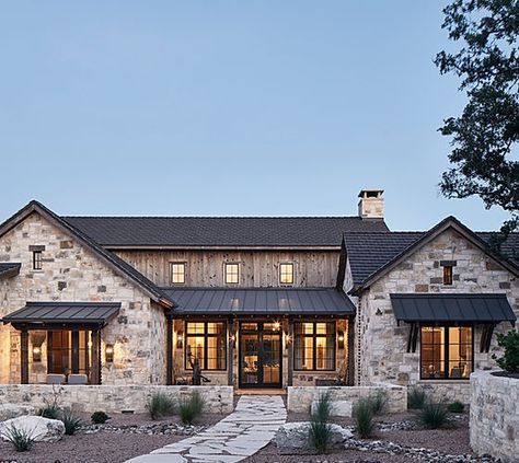 Modern House Front Elevation, Modern Ranch Style Homes, Curb Appeal On A Budget, Rustic Victorian, House Front Elevation, Ranch Houses, Stone Exterior Houses, Mountain Home Exterior, Luxury Ranch